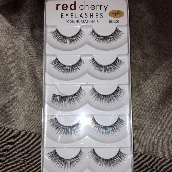 Red cherry lashes - Picture 4 of 4